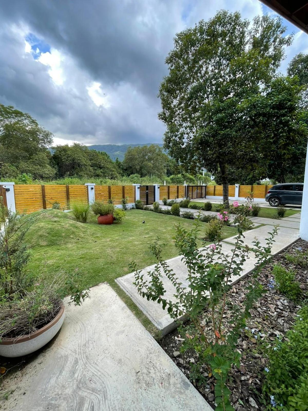 Villa Cielito Del Yaque - Jarabacoa - Rio Privado - Picuzzi Climatizado Exterior foto